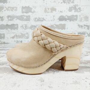 New Dolce Vita Women's Hila Cream Leather Slip On Clogs M674